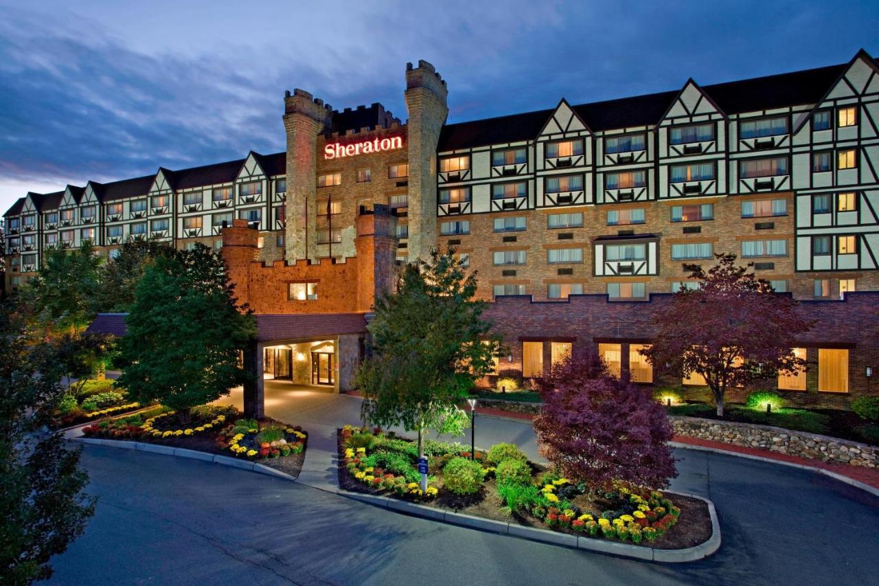 Sheraton Framingham Hotel & Conference Center Exterior photo